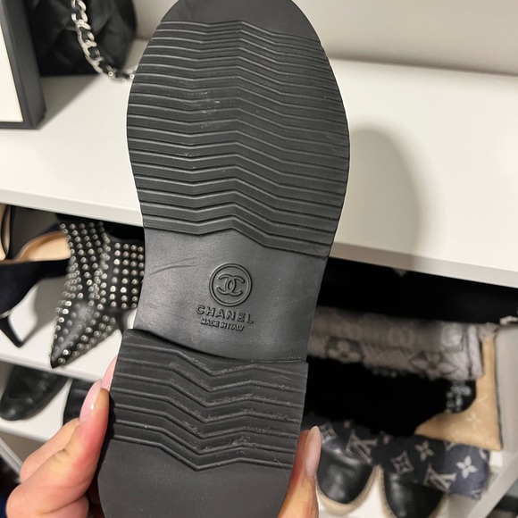 Chanel Star Leather Moto Boots, size 38 - Picture 6 of 8